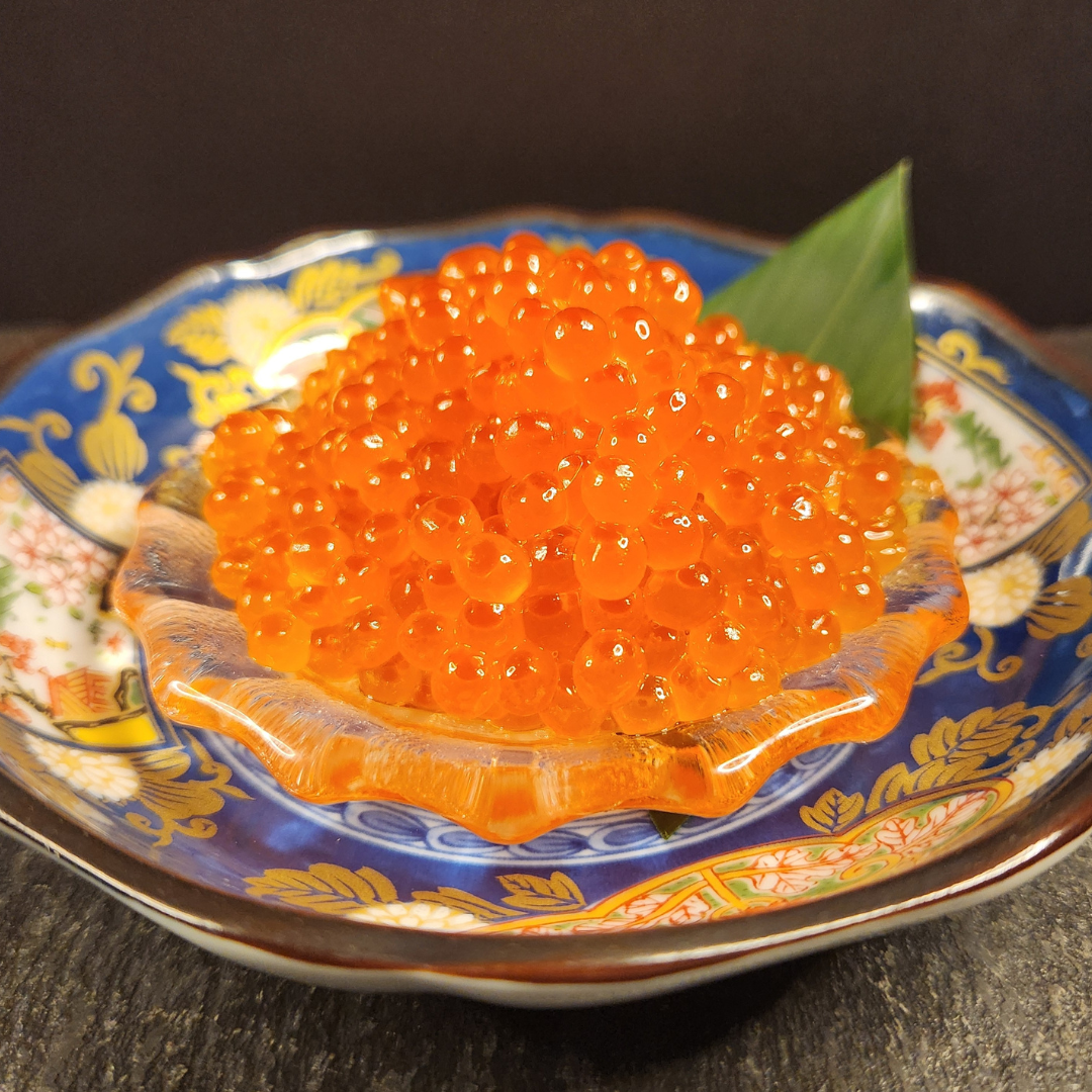 醤油漬けいくら 北海道小樽産 100gパック 贅沢なぷちぷち食感と特製醤油ダレの絶妙な味わい 産地直送 鮮度抜群